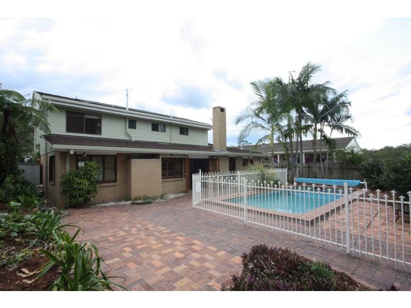 12 Cottesmore St, Fig Tree Pocket QLD 4069