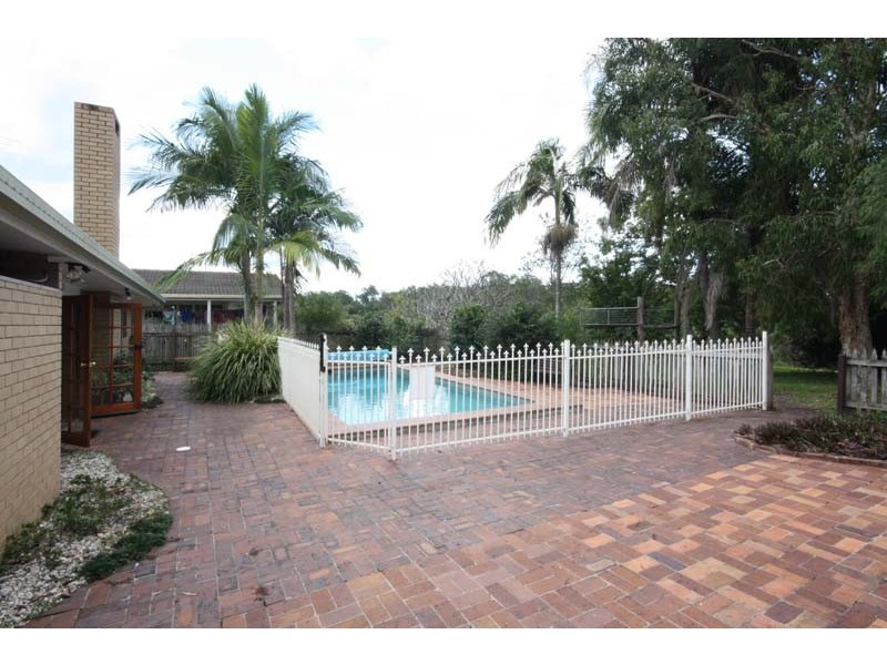 12 Cottesmore St, Fig Tree Pocket QLD 4069