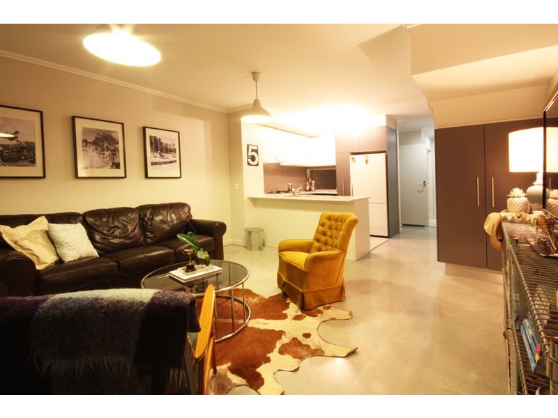 105/123 Barrack Rd, Murarrie QLD 4172