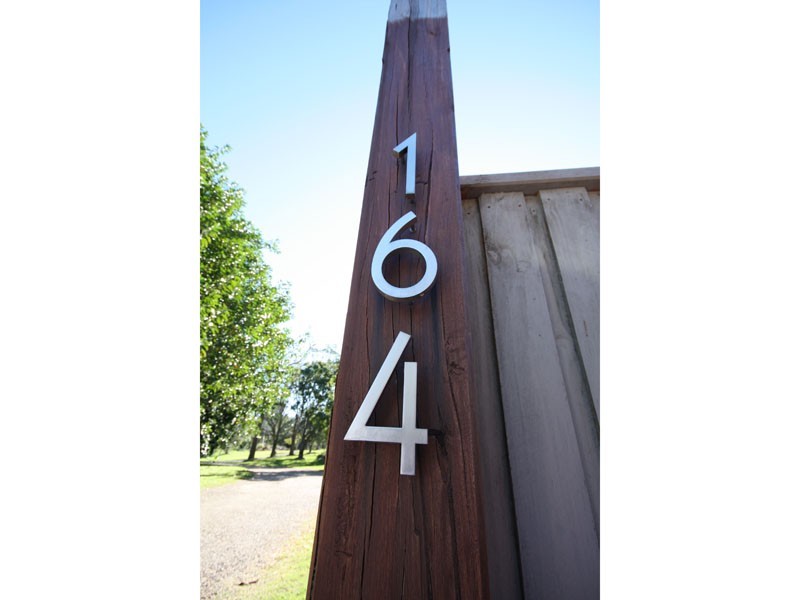 164 London Rd, Belmont QLD 4153