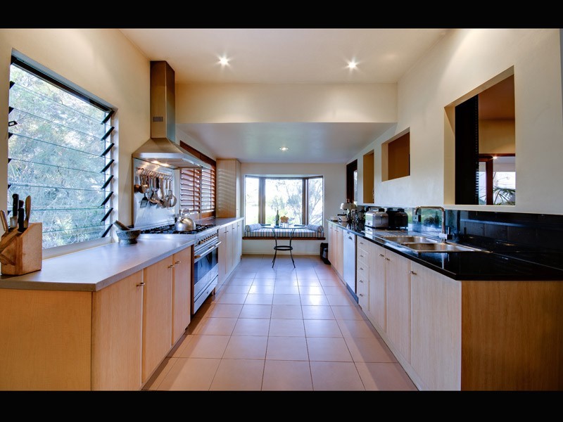 1 Warra St, Wynnum QLD 4178