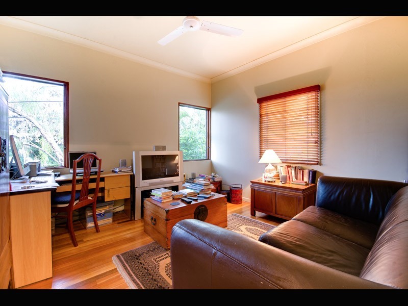 1 Warra St, Wynnum QLD 4178