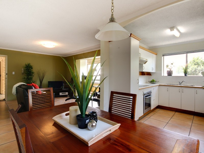 1/23 Denham Street, Clayfield QLD 4011