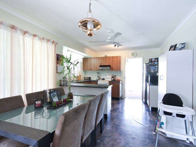 10 Seymour St, Deception Bay QLD 4508