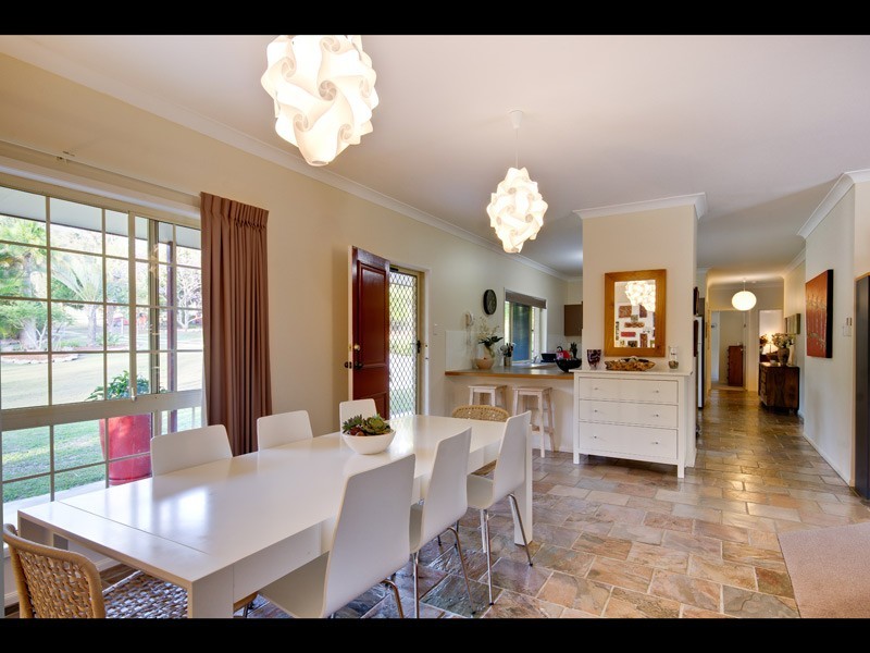 281 Grassdale Rd, Gumdale QLD 4154