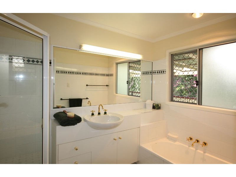 19 Annandale Street, Keperra QLD 4054