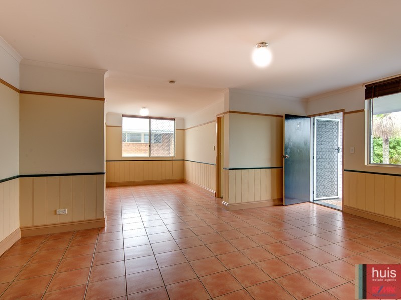 2/69 Collins St, Clayfield QLD 4011