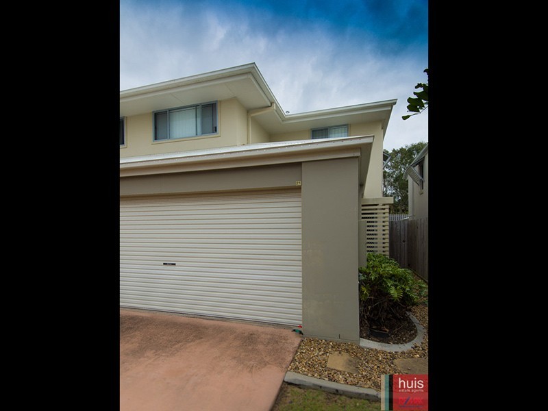 21/95 Lexey Cr, Wakerley QLD 4154