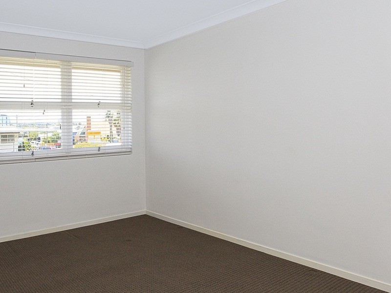 7C 2 Carl Street, Woolloongabba QLD 4102