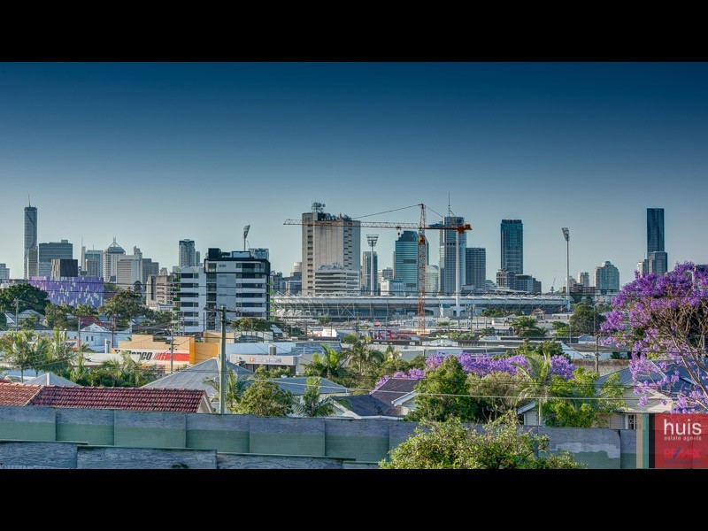 32 Martin St, Woolloongabba QLD 4102