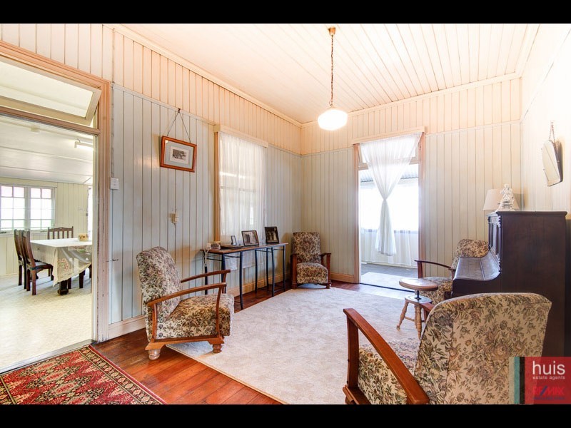 32 Martin St, Woolloongabba QLD 4102