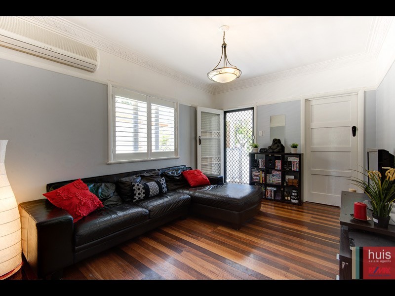 55 Appleby Rd, Stafford QLD 4053