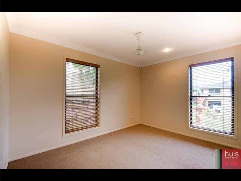 98 Invermore St, Mount Gravatt East QLD 4122