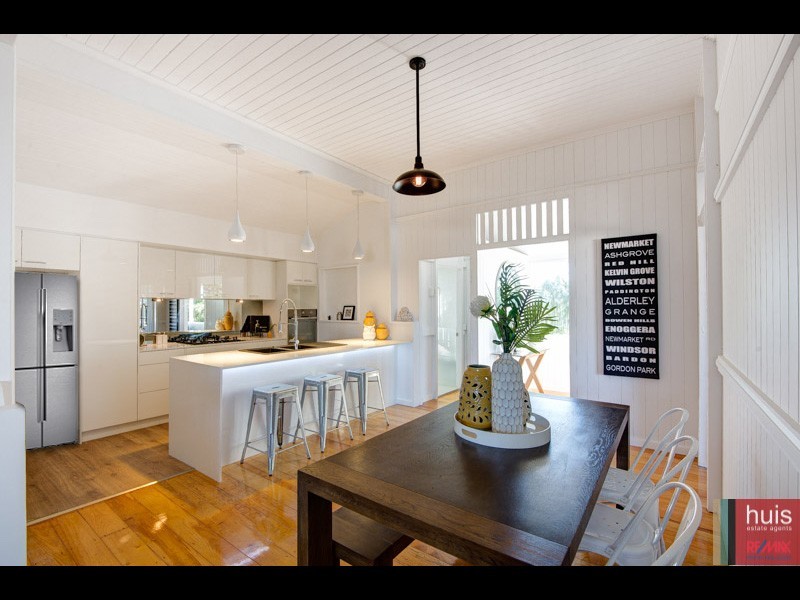 108 Grays Rd, Gaythorne QLD 4051