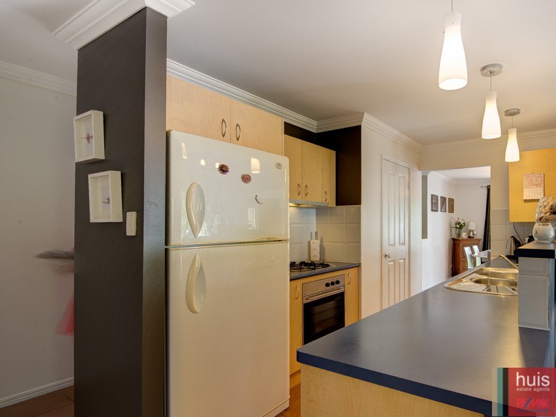 9 Woodrow Ct, Ferny Hills QLD 4055