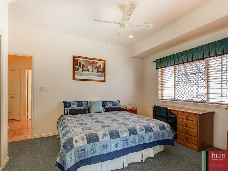 51 Delaney Cct, Carindale QLD 4152