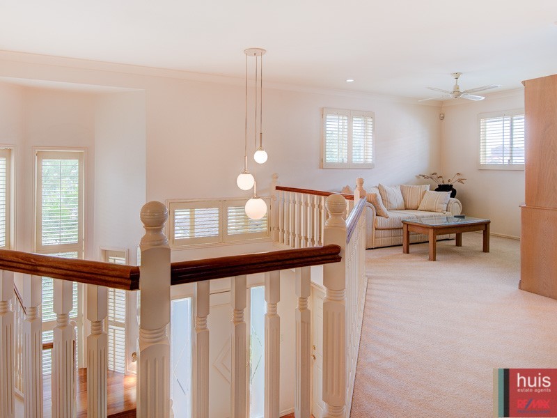 51 Delaney Cct, Carindale QLD 4152