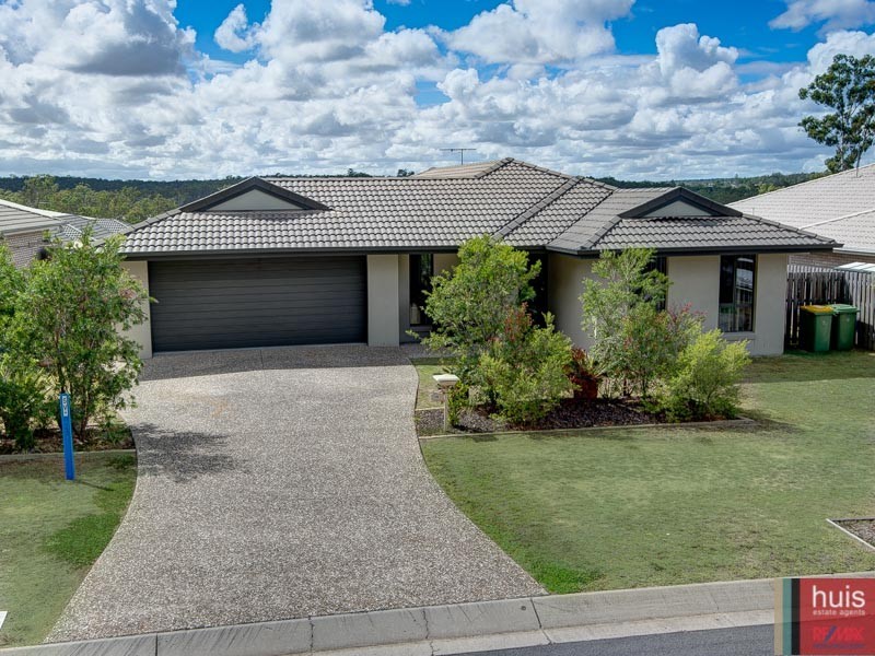 28 Brigid Boulevarde, Augustine Heights QLD 4300