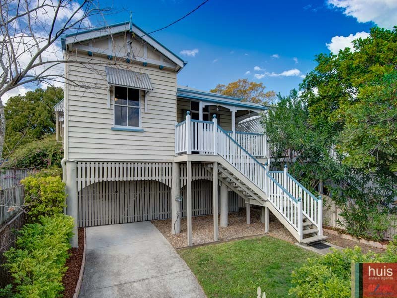 10 Muir St, Cannon Hill QLD 4170