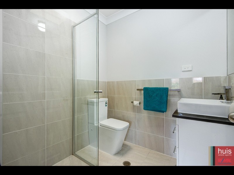 4/28 Barton Rd, Hawthorne QLD 4171