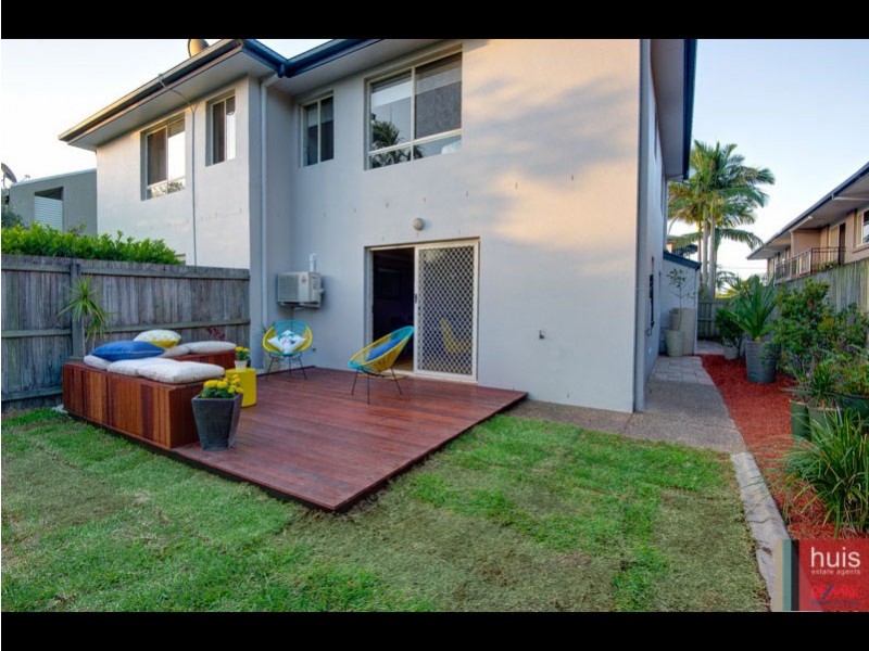 4/28 Barton Rd, Hawthorne QLD 4171
