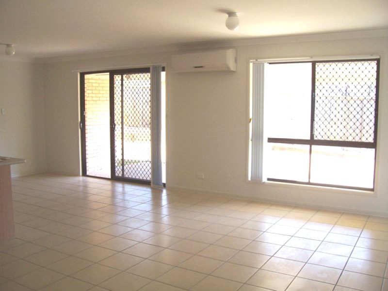 37 Willowleaf Circuit, Upper Caboolture QLD 4510