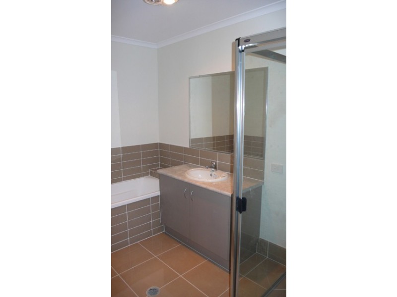 2/74 moorhead st, Caboolture QLD 4510