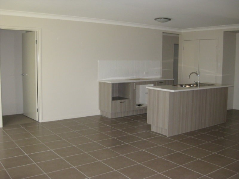 22/51 Silkyoak Road, Morayfield QLD 4506