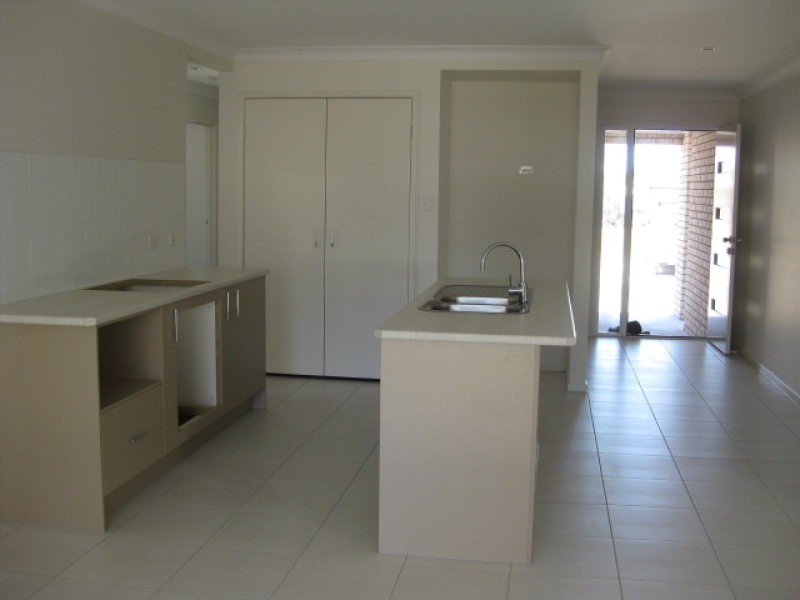 36/51 Silkyoak Road, Morayfield QLD 4506