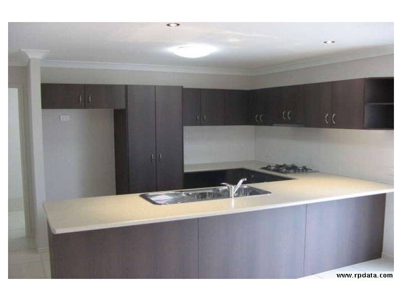 24 Wayland, Morayfield QLD 4506