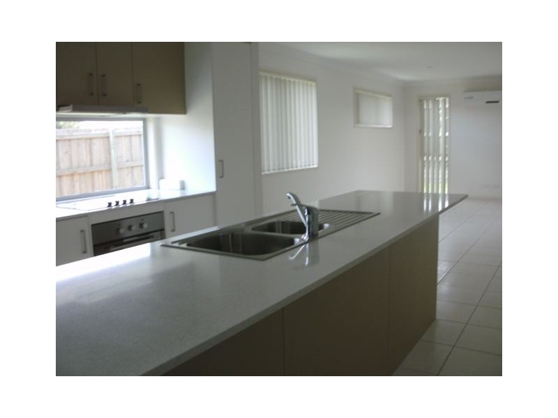 34 Soward Court, Morayfield QLD 4506