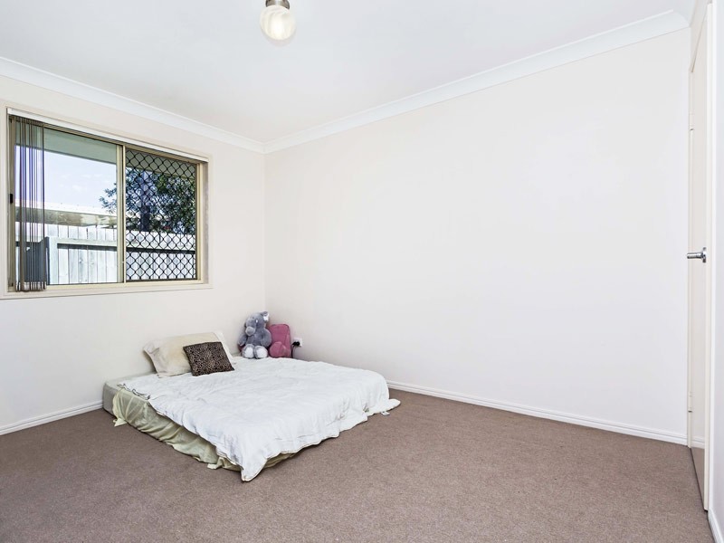 6 Denson Street, Morayfield QLD 4506
