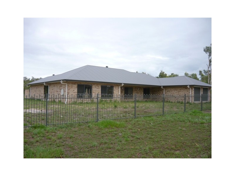 70 Cocos, Ningi QLD 4511