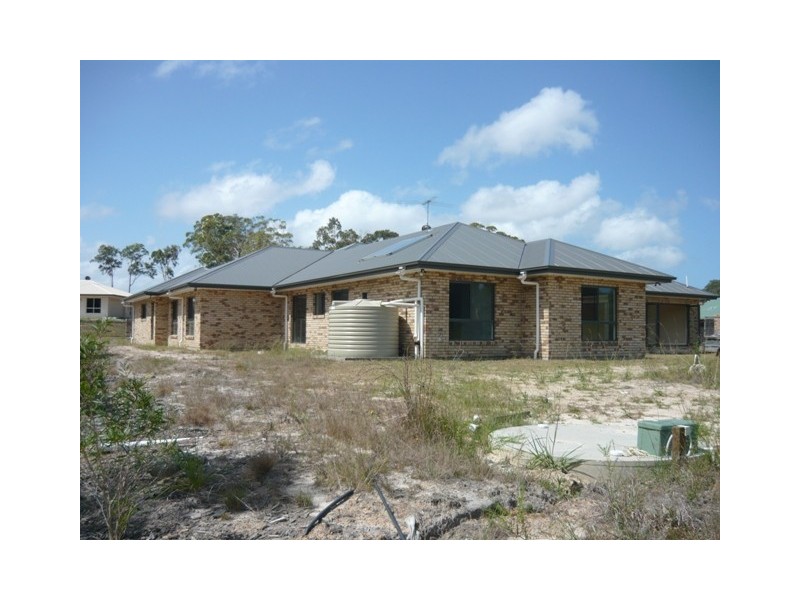 70 Cocos, Ningi QLD 4511