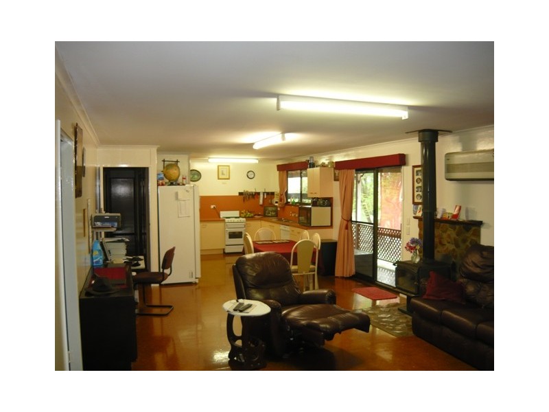 310 Moorina Road, Moorina QLD 4506