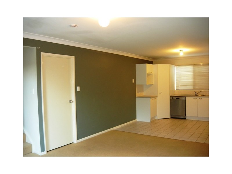 10/17 Lower King Street, Caboolture QLD 4510