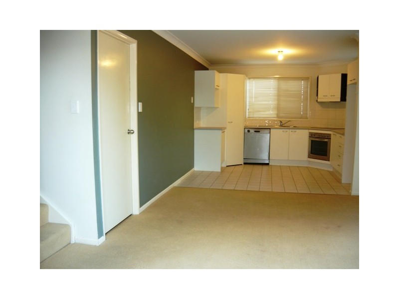 10/17 Lower King Street, Caboolture QLD 4510