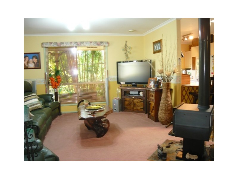 7 Waterlily Place, Caboolture South QLD 4510