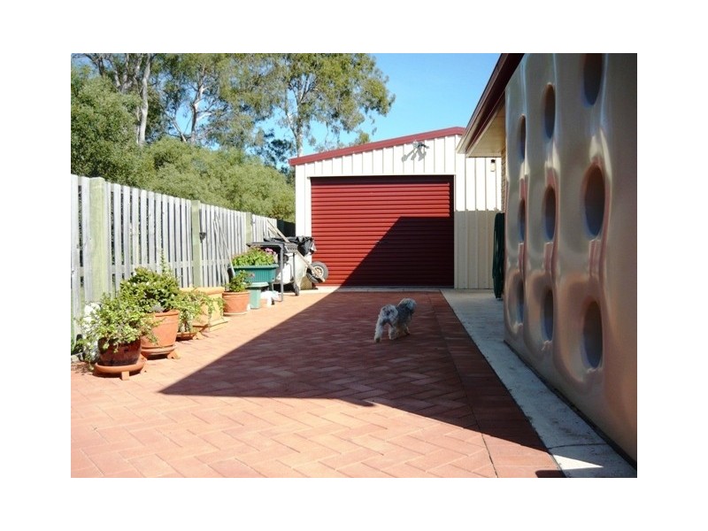 9 Maurice Avenue, Morayfield QLD 4506