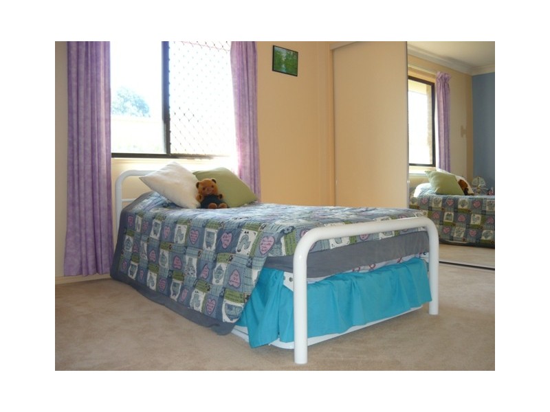 9 Maurice Avenue, Morayfield QLD 4506