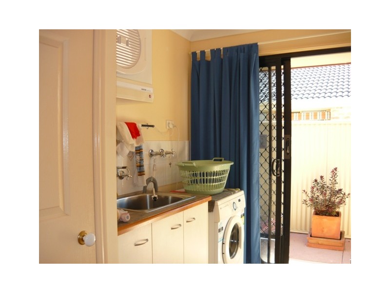 9 Maurice Avenue, Morayfield QLD 4506