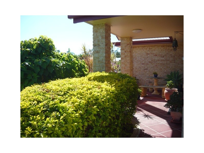 9 Maurice Avenue, Morayfield QLD 4506