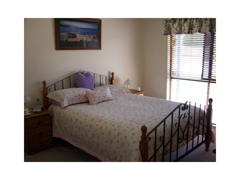 2 Carlisle street, Morayfield QLD 4506