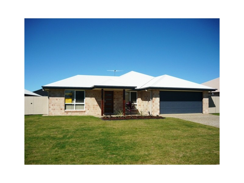 16 McAndrew St, Caboolture QLD 4510