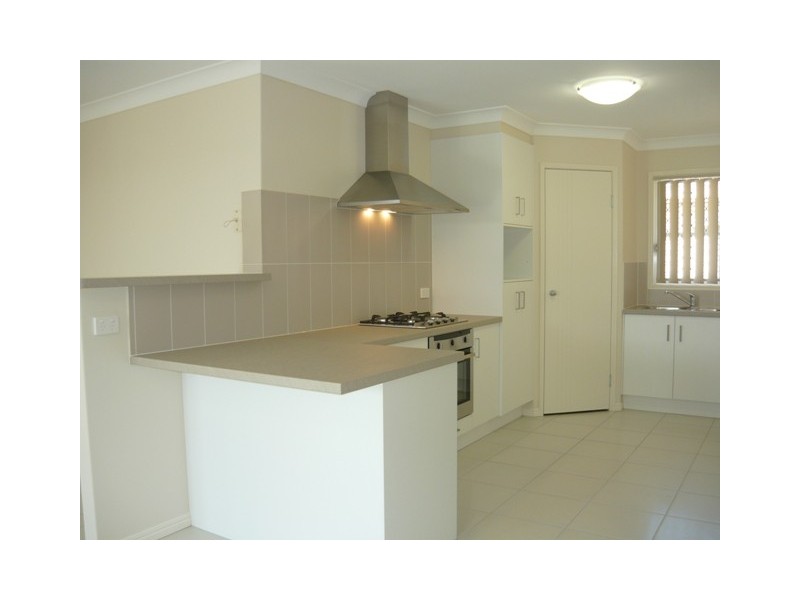 16 McAndrew St, Caboolture QLD 4510