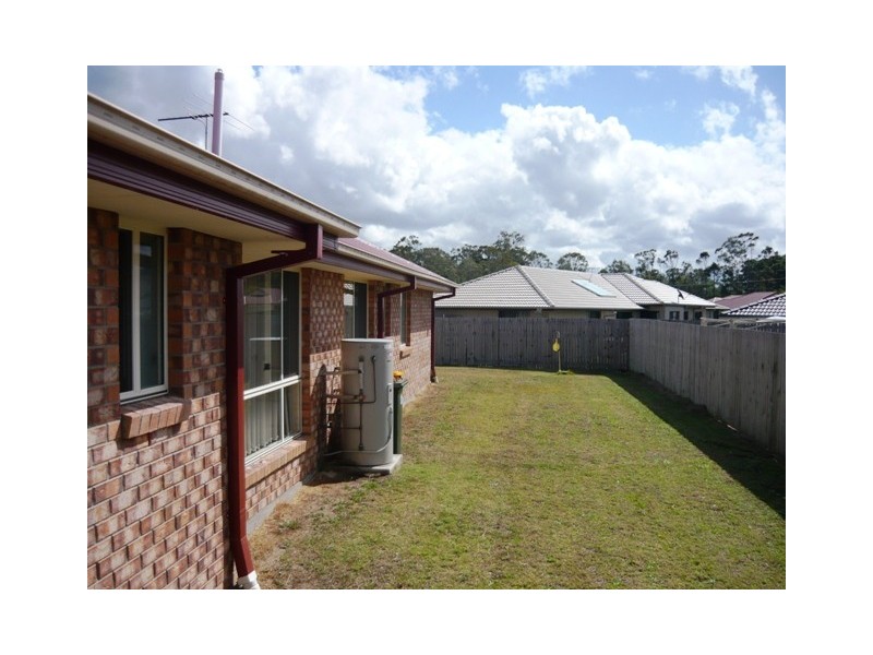 8 Radiata Court, Morayfield QLD 4506