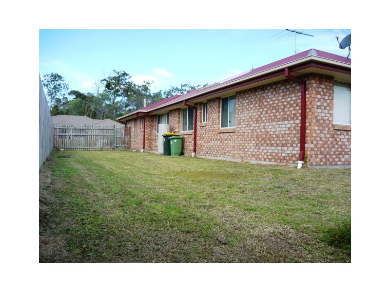 8 Radiata Court, Morayfield QLD 4506
