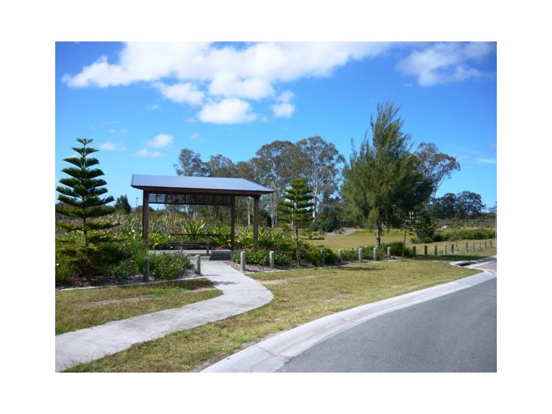 8 Radiata Court, Morayfield QLD 4506