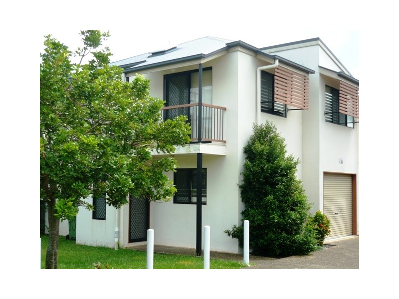 10/17 Lower King Street, Caboolture QLD 4510