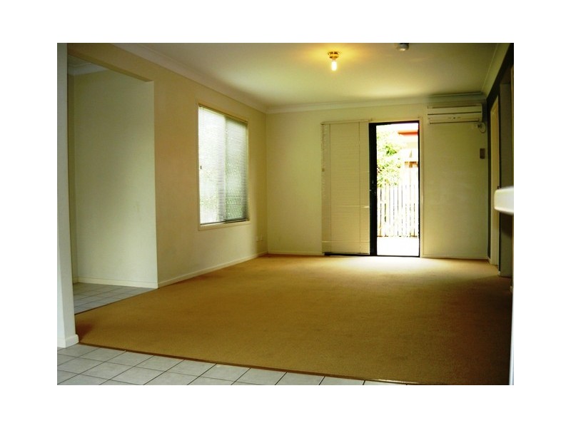 10/17 Lower King Street, Caboolture QLD 4510